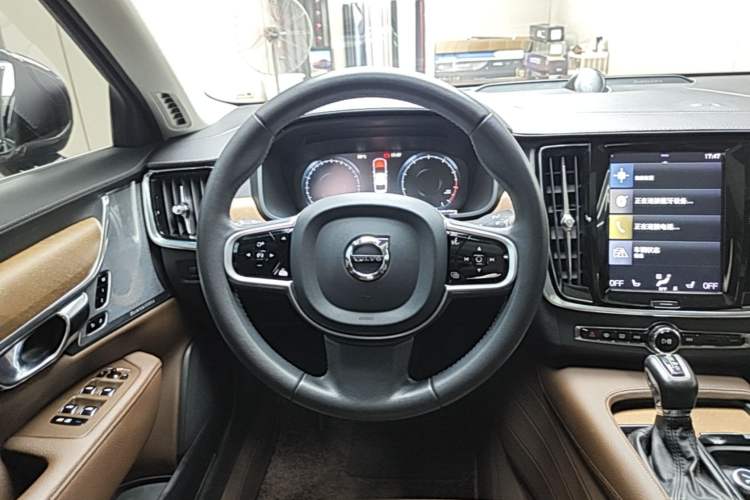 Used Volvo S90 2019 T5 Zhiya Edition Steering Wheel