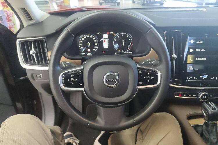 Used Volvo S90 2019 T5 Zhiyuan Edition Steering Wheel