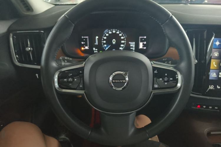 Used Volvo S90 2019 T5 Zhiyi Edition Steering Wheel