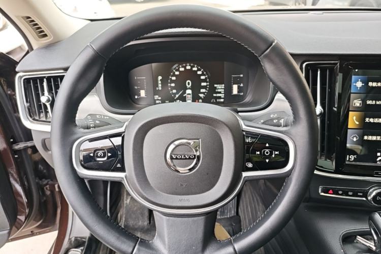 Used Volvo S90 2019 T4 Zhiyi Edition Steering Wheel