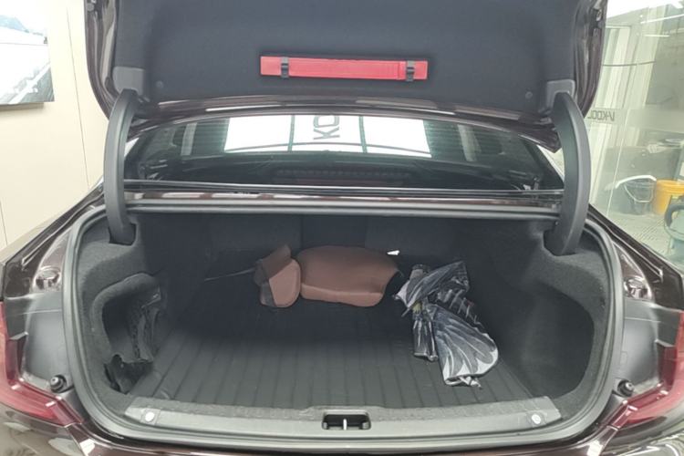Used Volvo S90 2019 T5 Zhiya Edition Trunk