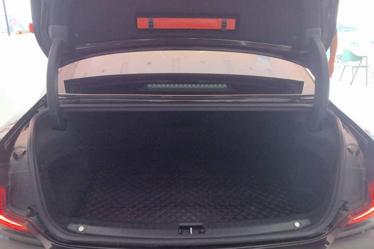Used Volvo S90 2019 T5 Zhiyi Edition Trunk