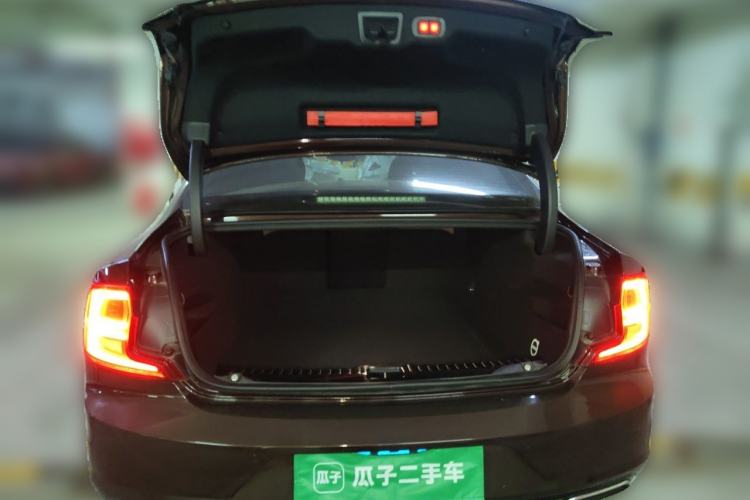Used Volvo S90 2019 T5 Zhiyi Edition Trunk
