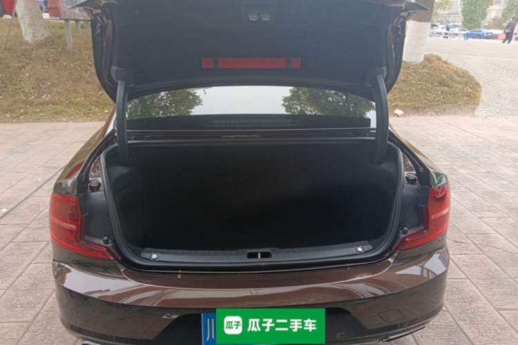 Used Volvo S90 2019 T5 Zhiyi Edition Trunk