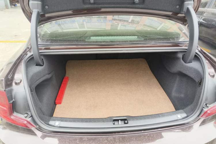 Used Volvo S90 2019 T5 Zhiyi Edition Trunk