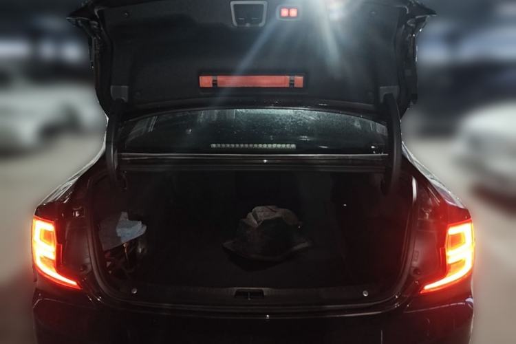 Used Volvo S90 2019 T5 Zhiyi Edition Trunk