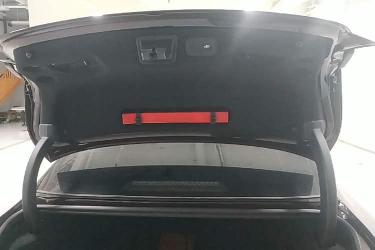 Used Volvo S90 2019 T5 Zhiyi Edition Trunk