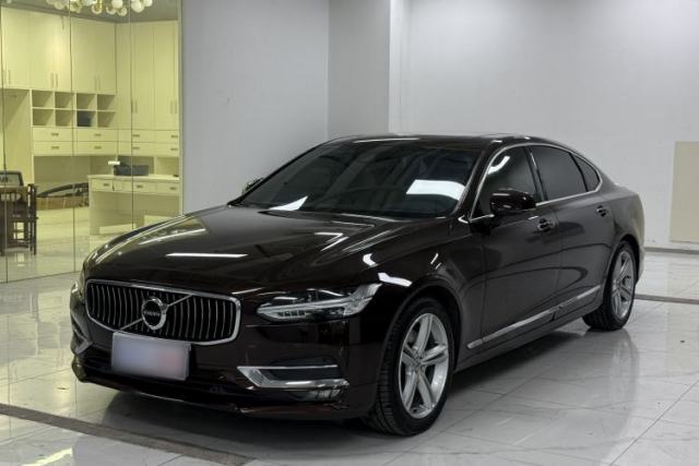 Volvo S90 2019 T5 Zhiyi Edition с пробегом