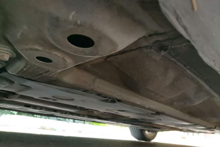 Used Volvo S90 2019 T5 Zhiyuan Edition Chassis Front Left