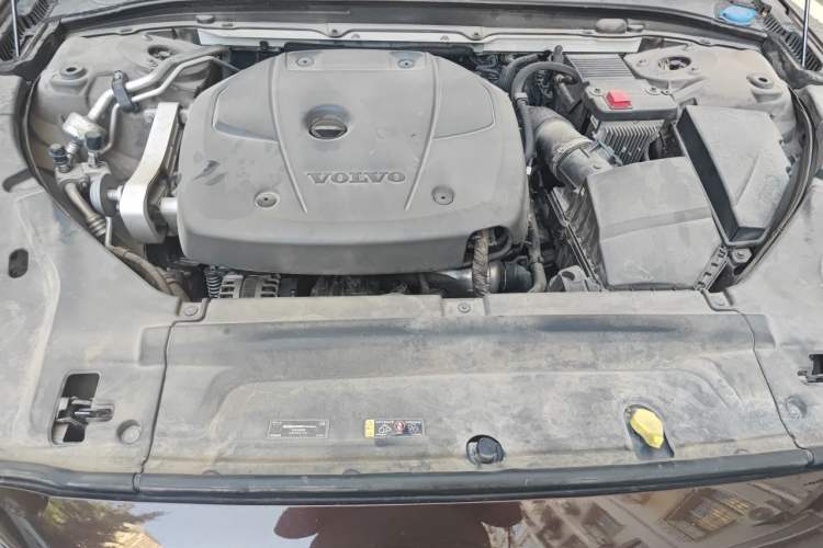 Used Volvo S90 2019 T5 Zhiyi Edition Engine Bay