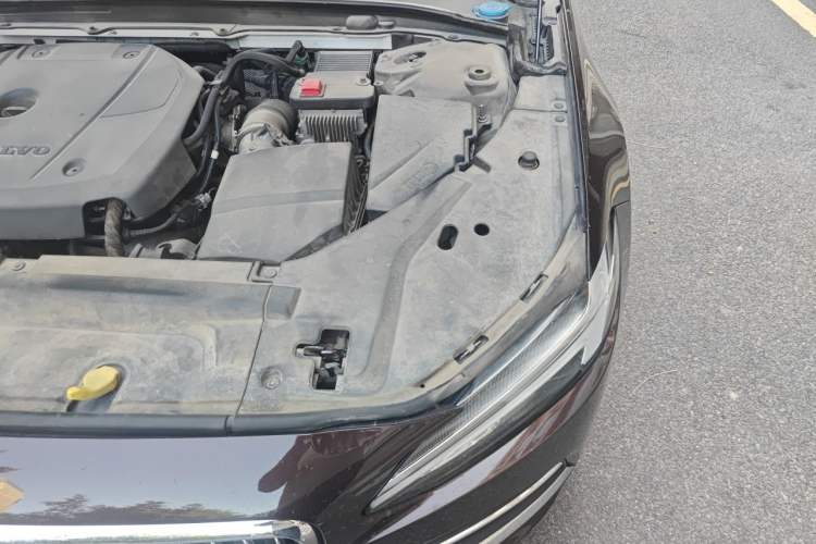 Used Volvo S90 2019 T5 Zhiyi Edition Engine Bay Left