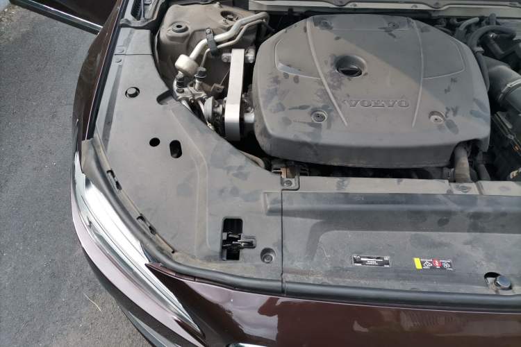 Used Volvo S90 2019 T5 Zhiyuan Edition Engine Bay Right