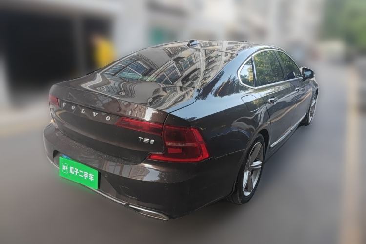 Used Volvo S90 2019 T5 Zhiyi Edition Rear Right 45 Deg