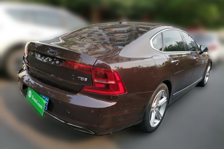 Used Volvo S90 2019 T5 Zhiyuan Edition Rear Right 45 Deg