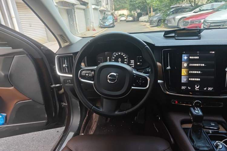 Used Volvo S90 2019 T5 Zhiyi Edition Steering Wheel