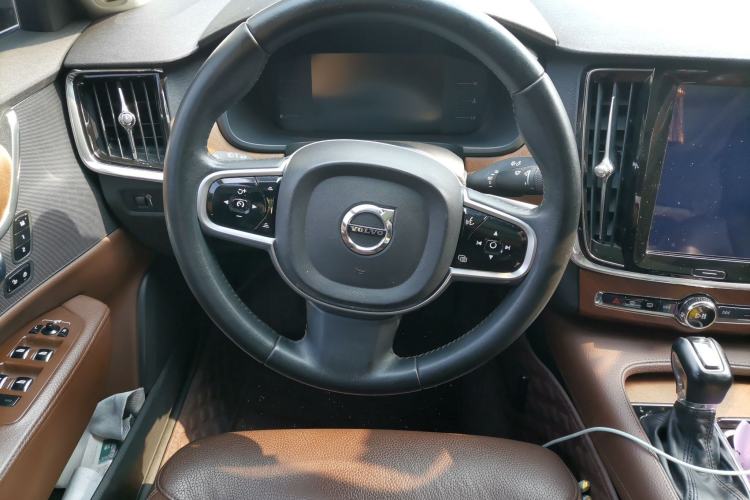 Used Volvo S90 2019 T5 Zhiyuan Edition Steering Wheel