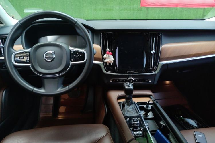 Used Volvo S90 2019 T5 Zhiyi Edition Center Console