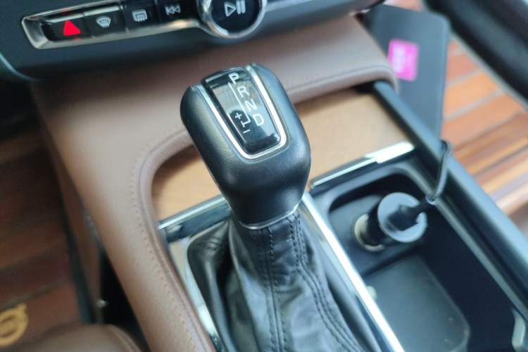 Used Volvo S90 2019 T5 Zhiyi Edition Gear Lever