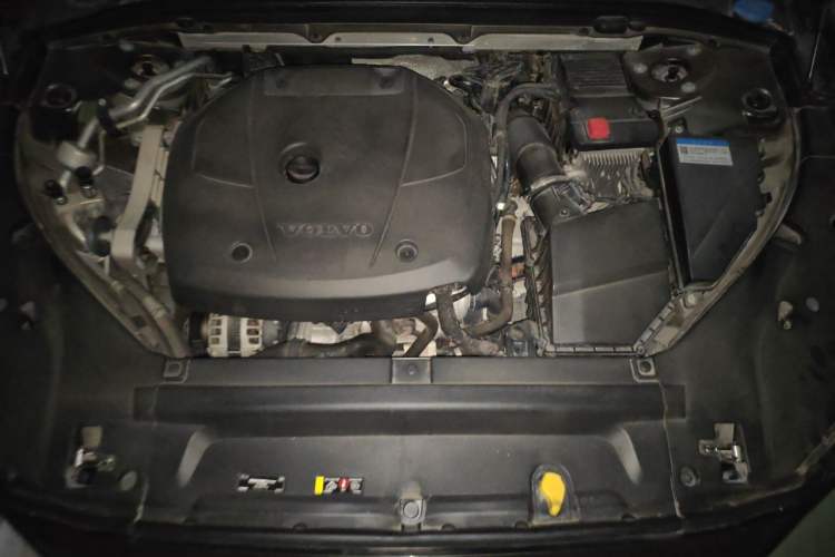 Used Volvo S90 2019 T4 Zhiyi Edition Engine Bay
