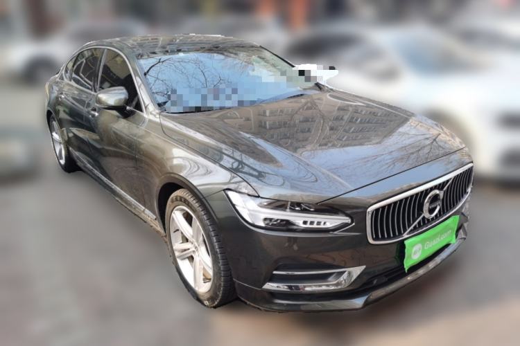 Used Volvo S90 2019 T4 Zhiyi Edition Front Right 45 Deg