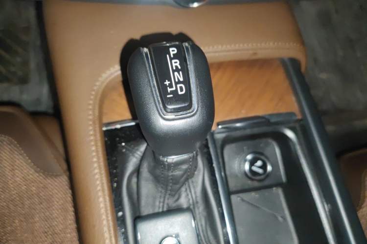 Used Volvo S90 2019 T5 Zhiyi Edition Gear Lever