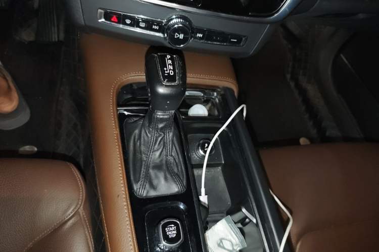 Used Volvo S90 2019 T5 Zhiyi Edition Gear Lever