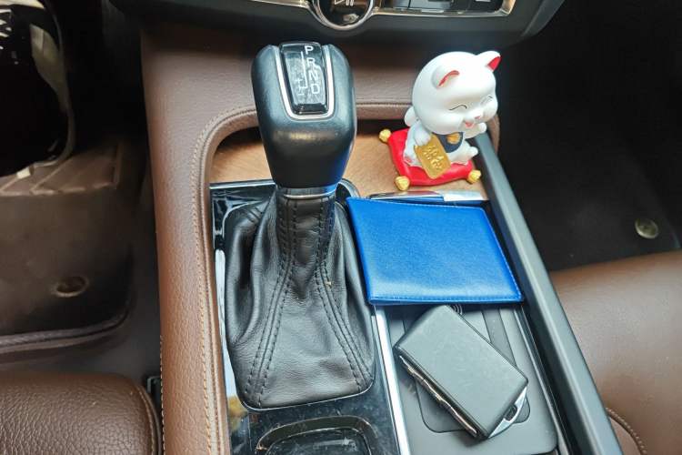 Used Volvo S90 2019 T5 Zhiyi Edition Gear Lever
