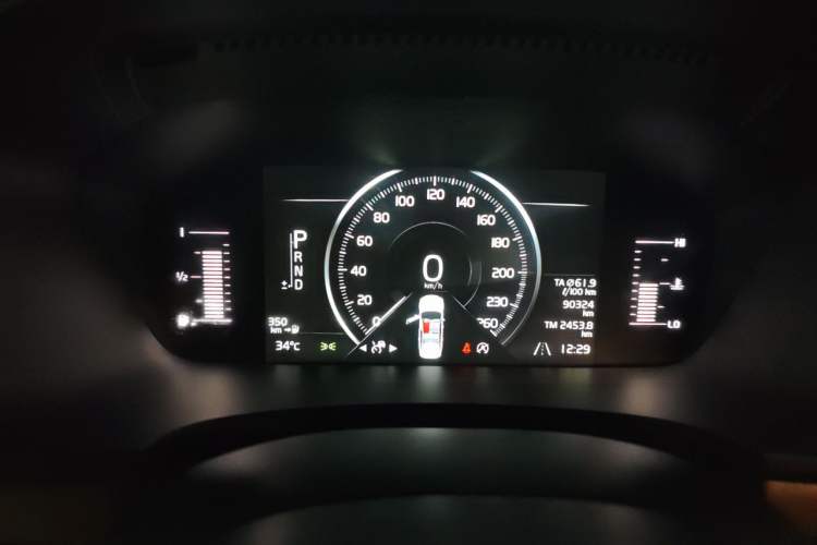 Used Volvo S90 2019 T5 Zhiyi Edition Instrument Cluster