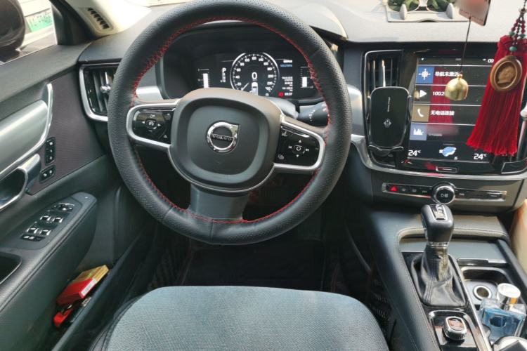 Used Volvo S90 2019 T4 Zhiyi Edition Steering Wheel