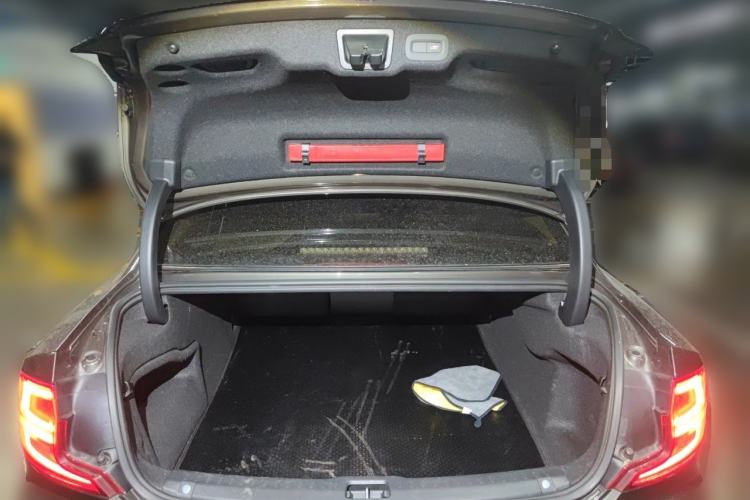 Used Volvo S90 2019 T5 Zhiyi Edition Trunk
