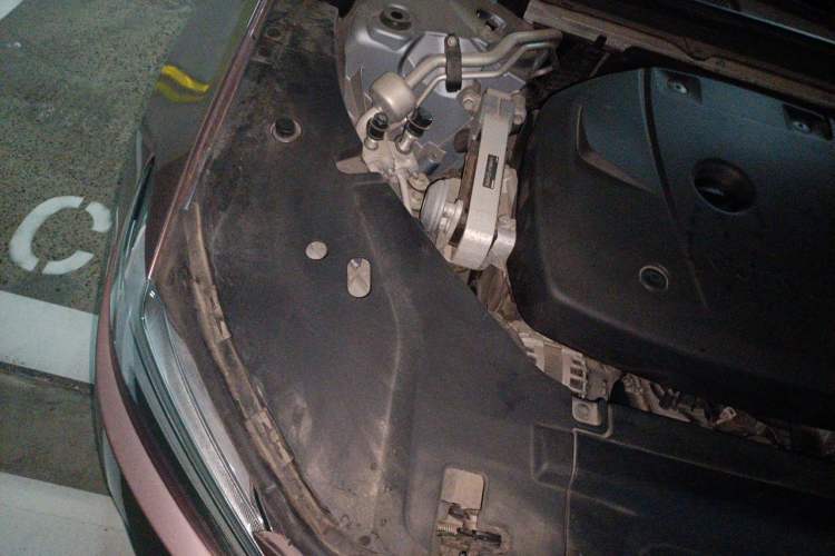 Used Volvo S90 2019 T5 Zhiyi Edition Engine Bay Right