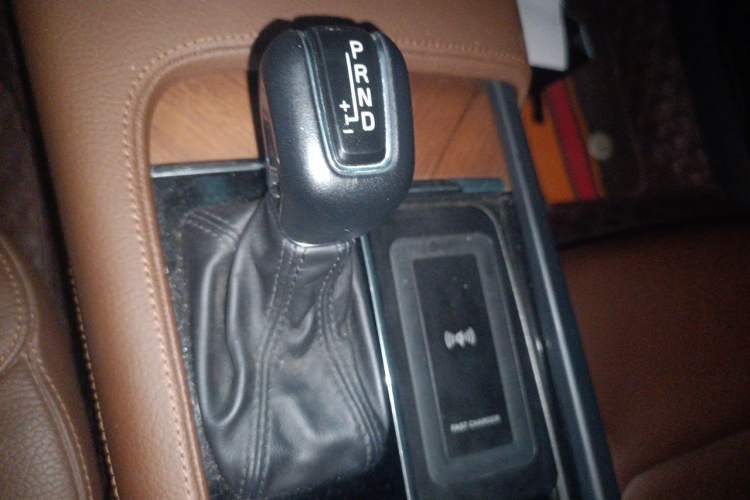 Used Volvo S90 2019 T5 Zhiyi Edition Gear Lever