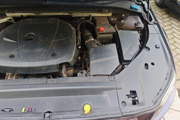 Used Volvo S90 2019 T5 Zhiyuan Edition Engine Bay Left