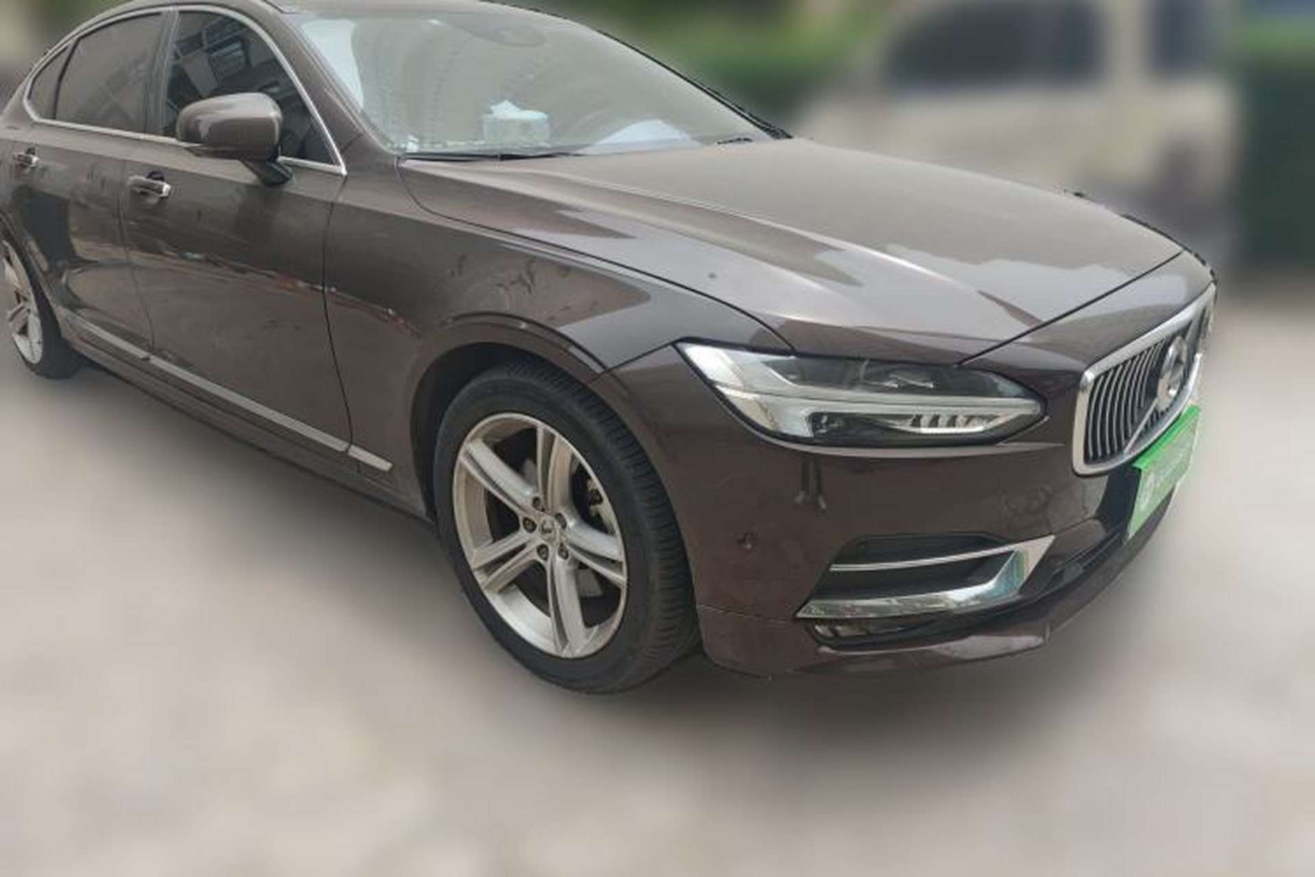 Used Volvo S90 2019 T5 Zhiyuan Edition Front Right 45 Deg