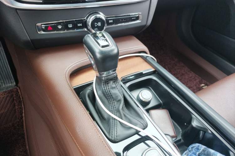 Used Volvo S90 2019 T5 Zhiya Edition Gear Lever