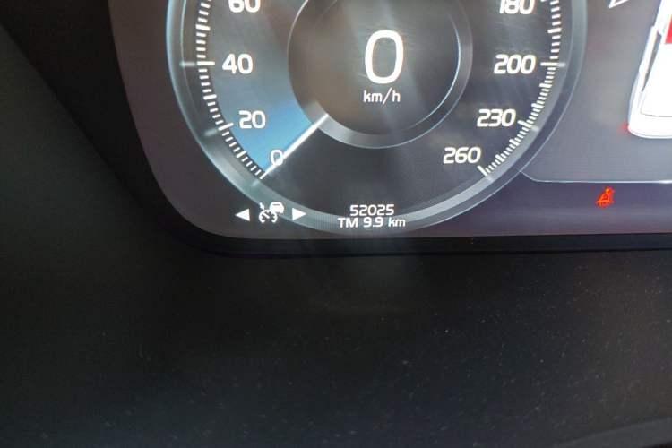 Used Volvo S90 2019 T5 Zhiyuan Edition Odometer Close Up