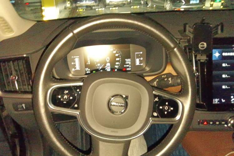 Used Volvo S90 2019 T5 Zhiyi Edition Steering Wheel