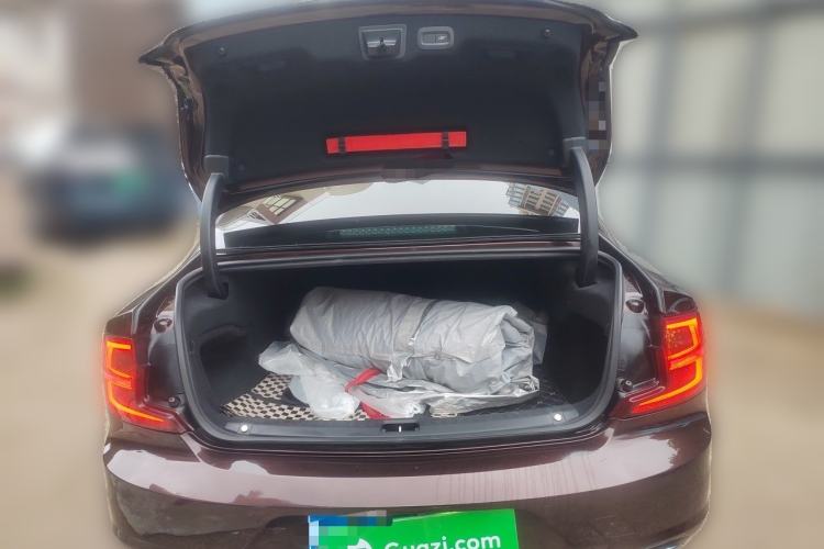 Used Volvo S90 2019 T5 Zhiyuan Edition Trunk