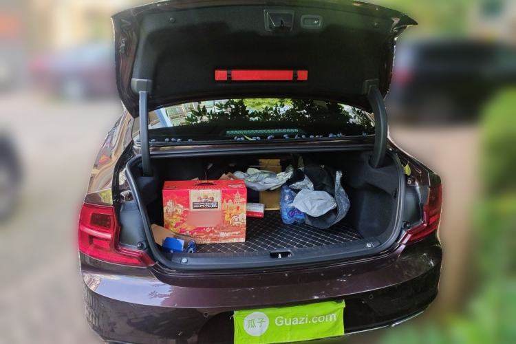 Used Volvo S90 2019 T5 Zhiyuan Edition Trunk