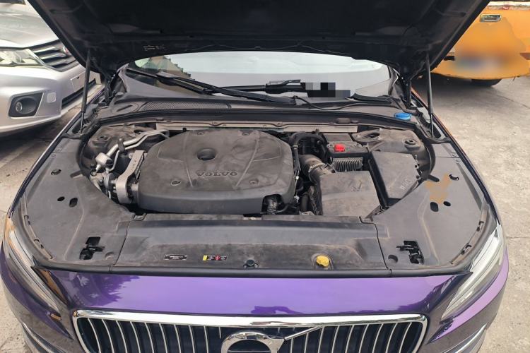 Used Volvo S90 2019 T5 Zhiyi Edition Engine Bay
