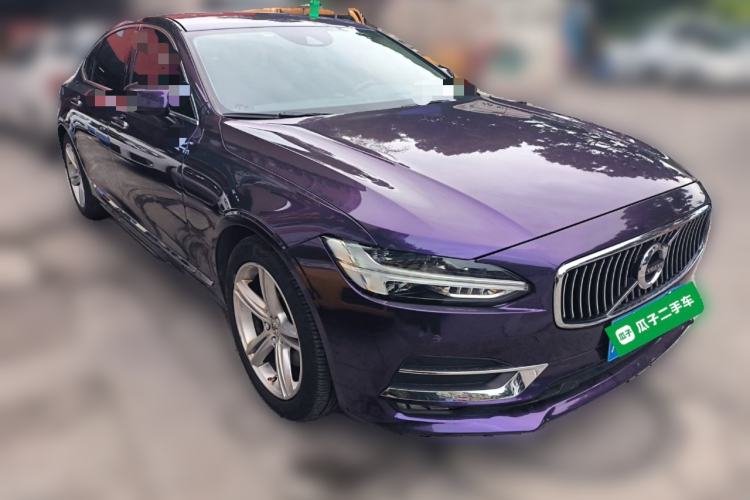 Used Volvo S90 2019 T5 Zhiyi Edition Front Right 45 Deg