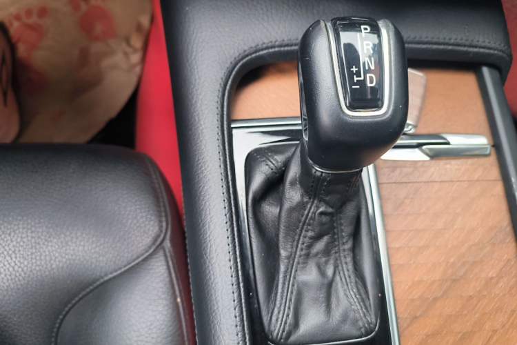 Used Volvo S90 2019 T5 Zhiyi Edition Gear Lever