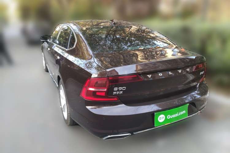 Used Volvo S90 2019 T5 Zhiyi Edition Rear Left 45 Deg