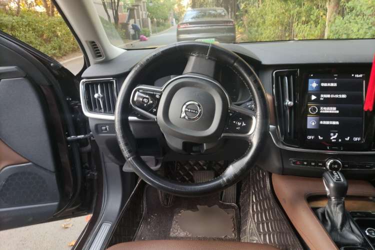 Used Volvo S90 2019 T5 Zhiyi Edition Steering Wheel