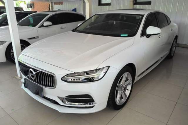 Volvo S90 2019 T5 Zhiyi Edition usado