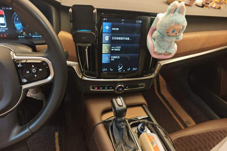 Used Volvo S90 2019 T5 Zhiyuan Edition Audio And AC Panel