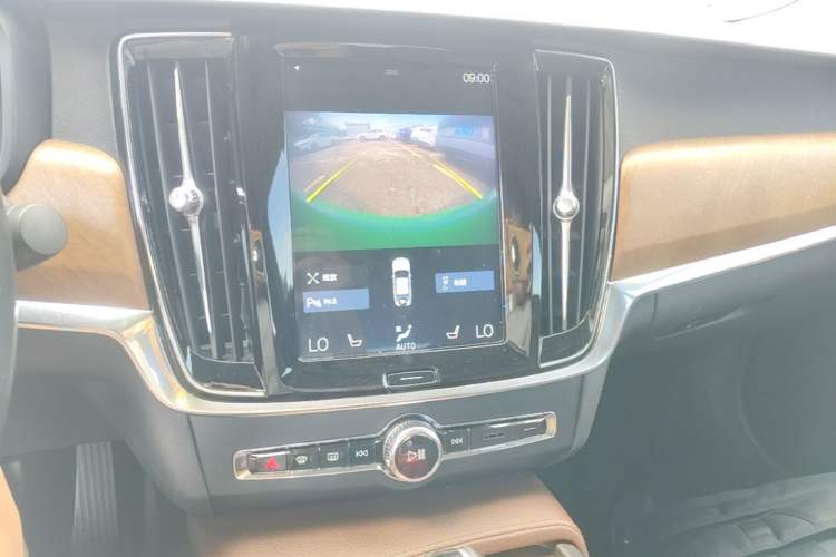 Used Volvo S90 2019 T5 Zhiyi Edition Audio And AC Panel