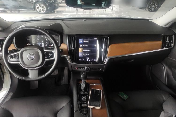 Used Volvo S90 2019 T5 Zhiyi Edition Center Console