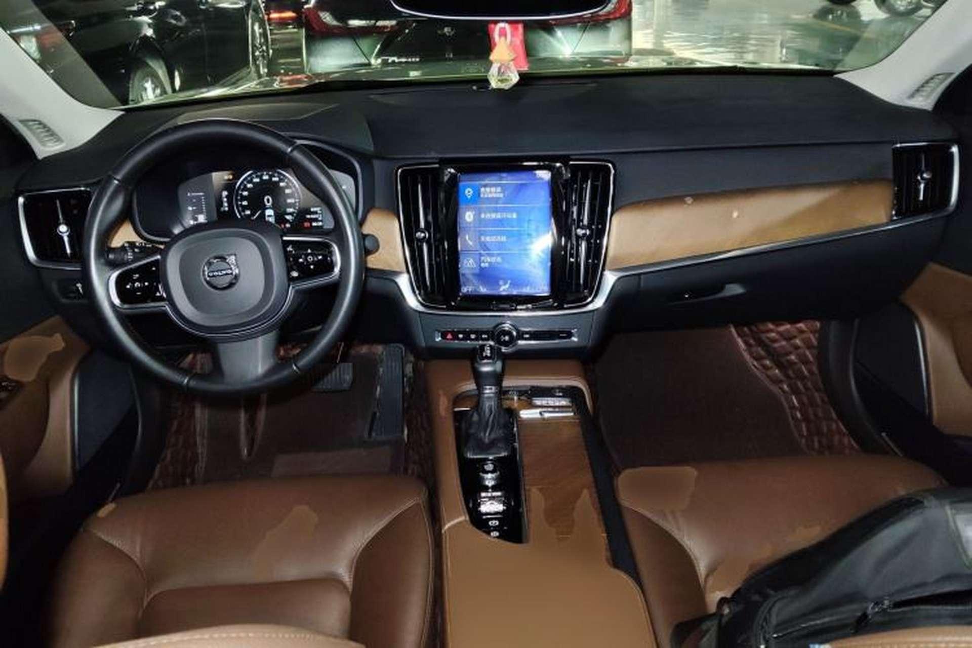 Used Volvo S90 2019 T5 Zhiyi Edition Center Console