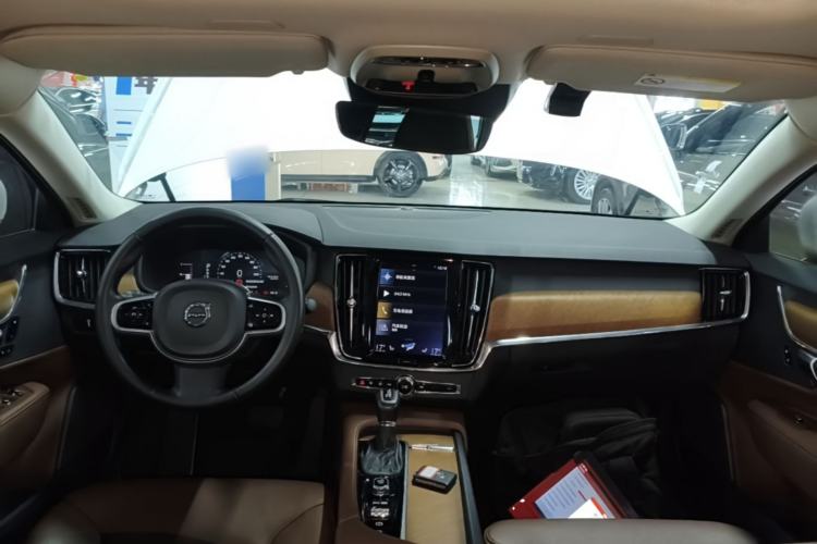 Used Volvo S90 2019 T5 Zhiyi Edition Center Console